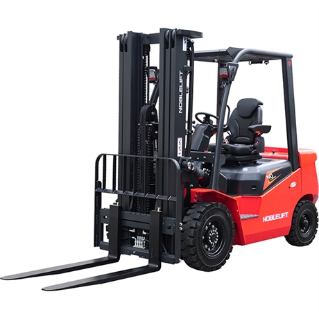Diesel internal combustion forklift - 4 T at 500 mm load centre