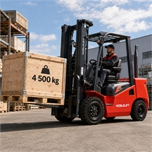 Diesel internal combustion forklift - 4.5 T at 500 mm load centre - 