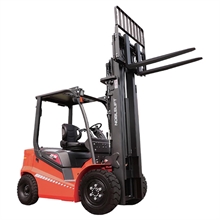 Chariot élévateur électrique lithium 4 roues bi-moteur 2,5T - 